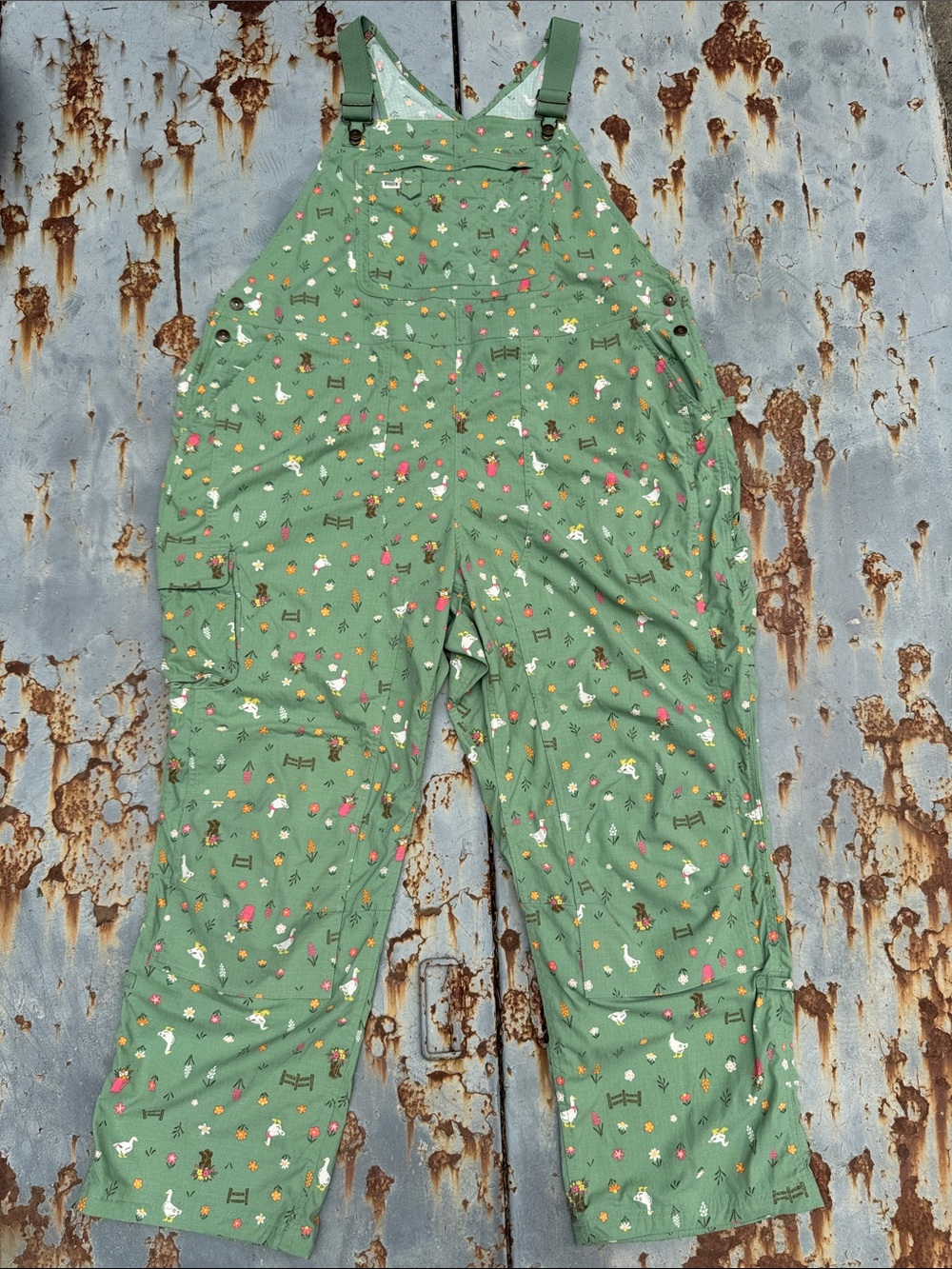 Limited Edition Duluth Heirloom
Gardening Overalls - Picture 3 of 12